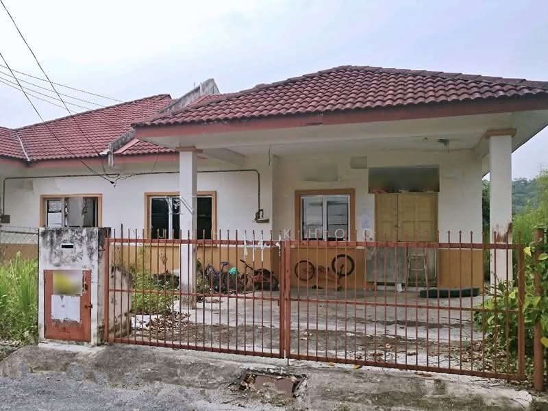 Semi-Detached House for Sale in Taman Bunga Sejati (Rantau) - John Khoo - Exterior - PropertyGuru.com.my