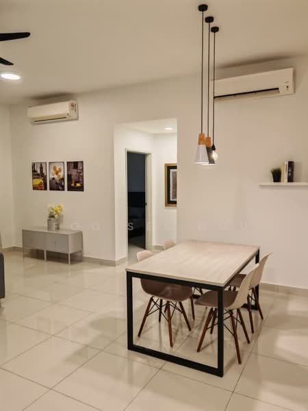 Kediaman Servis untuk Disewa di 8 Kinrara - Foo Sek Mou - Dining Room - PropertyGuru.com.my