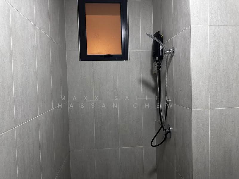 Service Residence for Rent at MKH Boulevard II - Maxx Salleh Hassan Chew - Bathroom - PropertyGuru.com.my