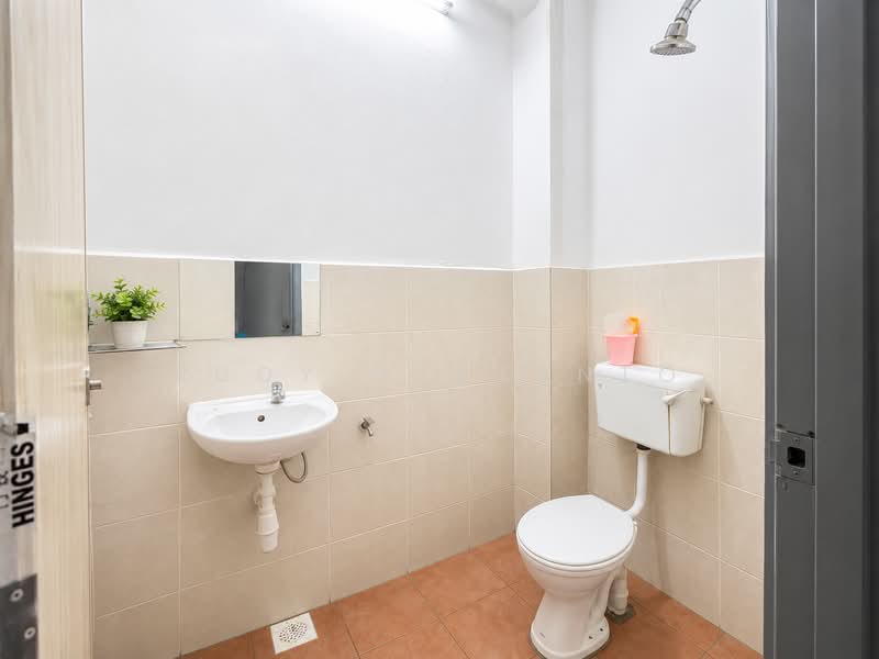 Terraced House for Sale in Klang (Selangor) - Rudy Hartanto - Bathroom - PropertyGuru.com.my