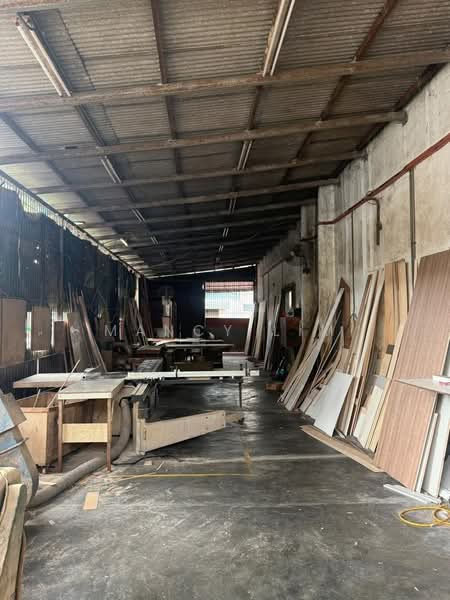 Terrace Factory for Sale in Taman Bukit Mewah (Tampoi) - Mancy Lim - Interior - PropertyGuru.com.my