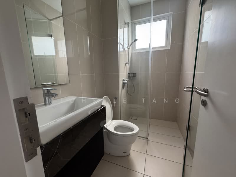 Condominium for Rent at Pavilion Hilltop - Michelle Tang - Bathroom - PropertyGuru.com.my