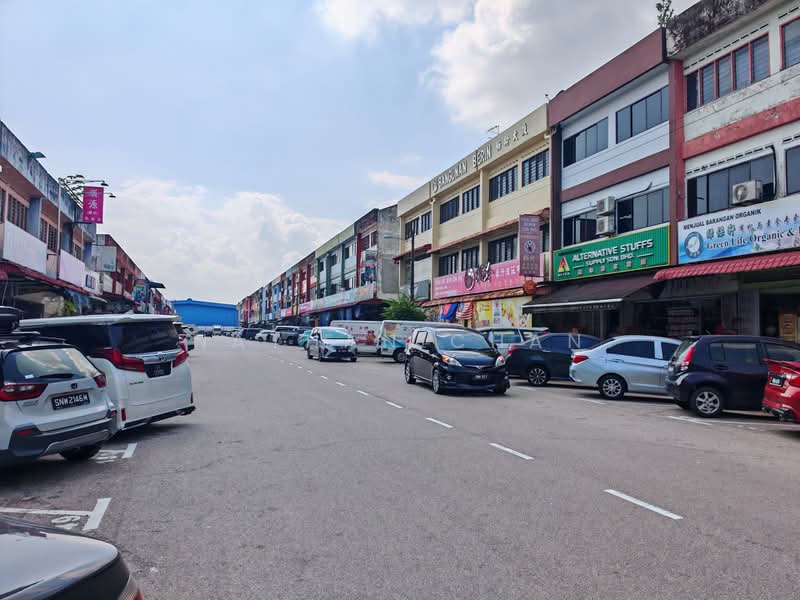 Shop / Office untuk Dijual di Taman Johor Jaya (Johor Bahru) - Nathan Chan - Exterior - PropertyGuru.com.my
