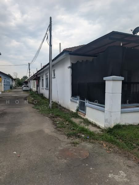 1-storey Terraced House for Rent in Skudai (Johor) - Hong Charng Lee - Exterior - PropertyGuru.com.my