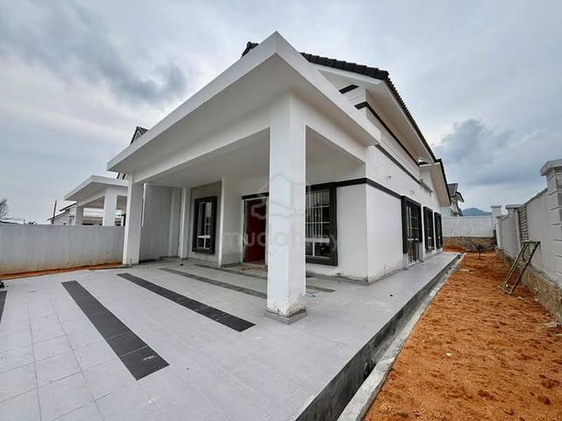 Rumah Berkembar untuk Dijual di Batu Pahat (Johor) - NGO - Exterior - PropertyGuru.com.my