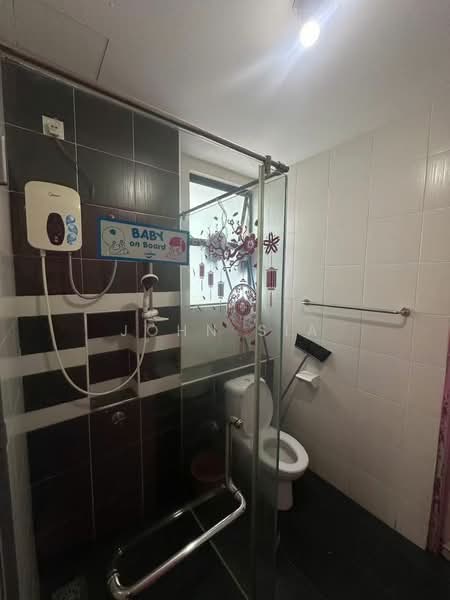 Pangsapuri untuk Dijual di Seri Austin Residence (Pangsapuri Seri Austin) - John Sia - Bathroom - PropertyGuru.com.my