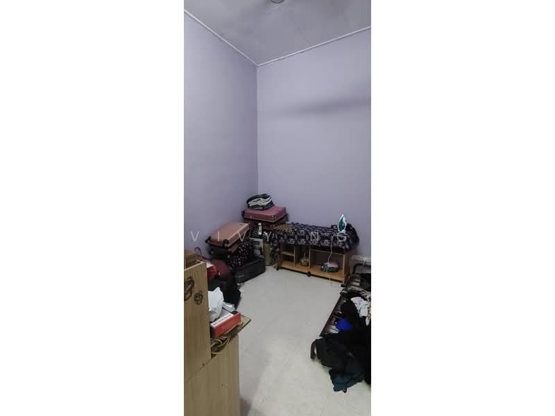 Rumah Teres 1-Tingkat untuk Dijual di Taman Pulai Flora (Skudai) - Vivy Ng - Bedroom - PropertyGuru.com.my