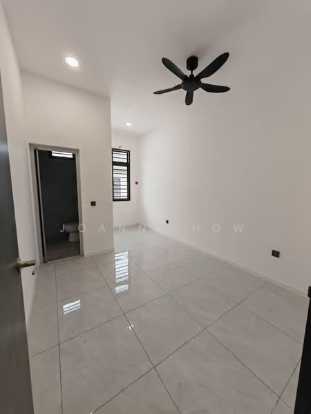 Rumah Teres 2-Tingkat untuk Disewa di Bukit Beruang (Bukit Baru) - Joanne How - Interior - PropertyGuru.com.my