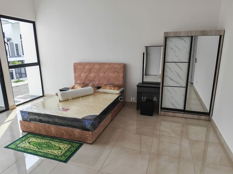 2-storey Terraced House for Rent in Bandar Rimbayu (Telok Panglima Garang) - Alex Chua - Bedroom - PropertyGuru.com.my
