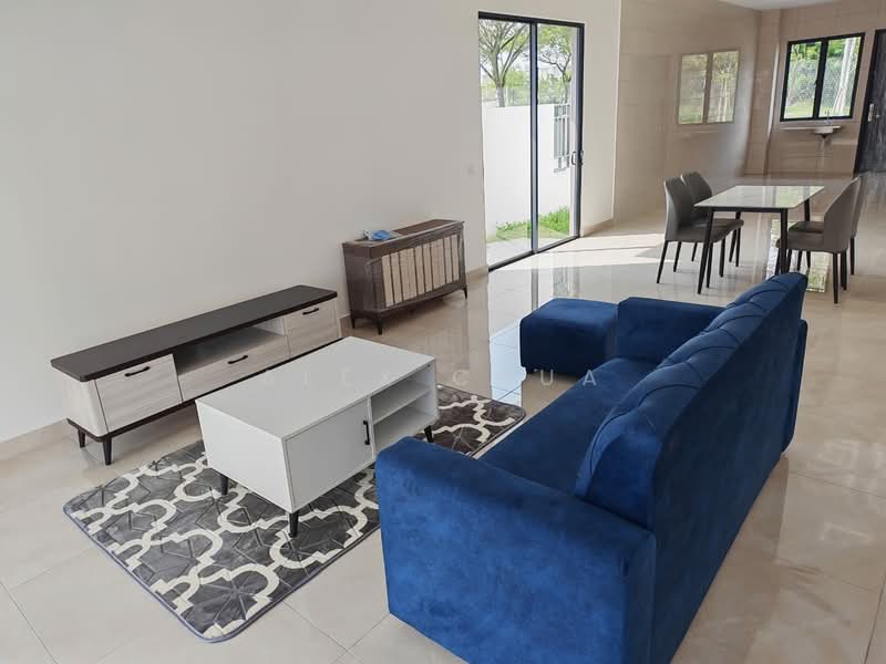 2-storey Terraced House for Rent in Bandar Rimbayu (Telok Panglima Garang) - Alex Chua - Living Room - PropertyGuru.com.my
