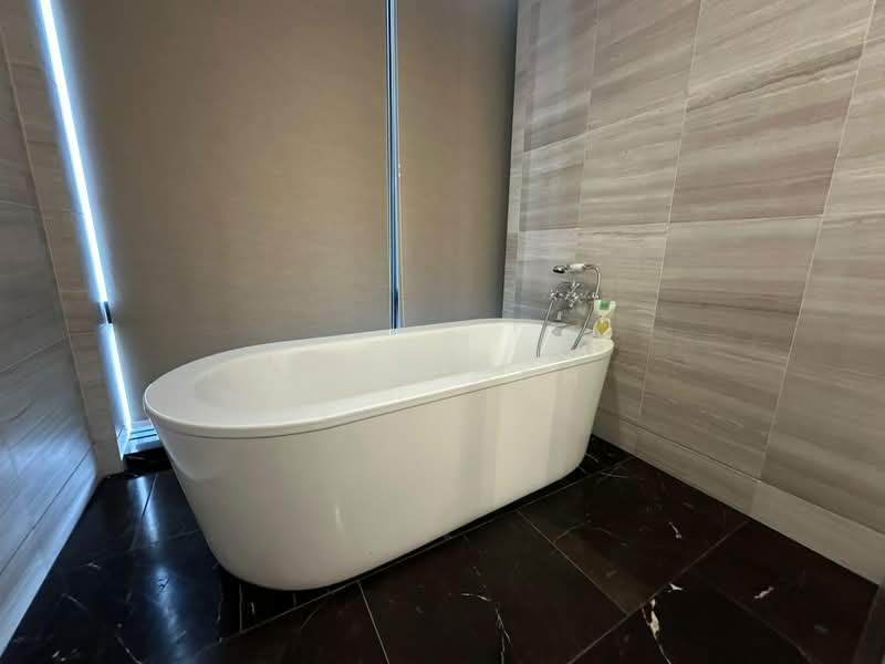Service Residence for Sale at St Regis - Jass Goh - Bathroom - PropertyGuru.com.my