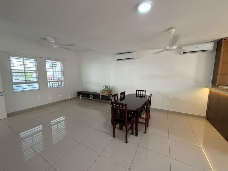 2-storey Terraced House for Rent in Bandar Country Homes (Rawang) - Katherine Leong - Living Room - PropertyGuru.com.my