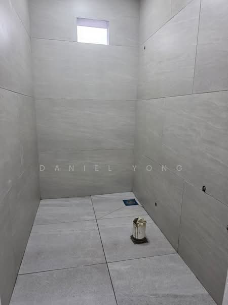 1-storey Terraced House for Sale in Taman Puteri Wangsa (Ulu Tiram) - Daniel Yong - Bathroom - PropertyGuru.com.my