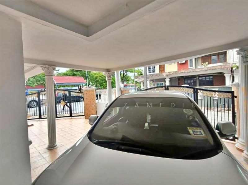2-storey Terraced House for Sale in Batu Caves (Selangor) - Adzura Zamedin - Exterior - PropertyGuru.com.my
