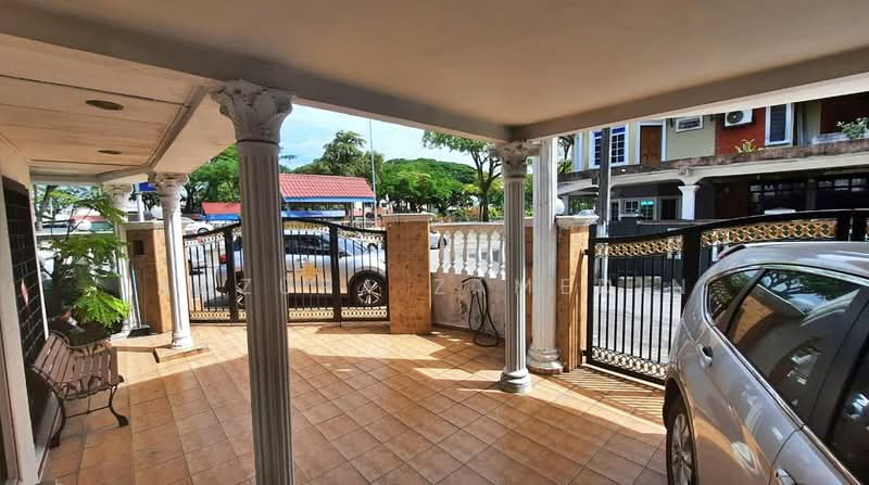 2-storey Terraced House for Sale in Batu Caves (Selangor) - Adzura Zamedin - Exterior - PropertyGuru.com.my