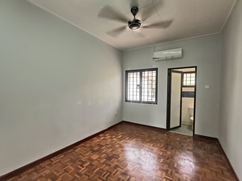 Rumah Teres 2-Tingkat untuk Dijual di Permas Jaya (Johor Bahru) - Rene Tew - PropertyGuru.com.my