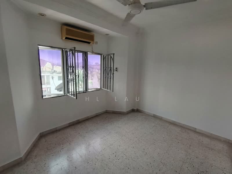 Pangsapuri untuk Dijual di Pangsapuri Sri Mayang - HL Lau - Interior - PropertyGuru.com.my
