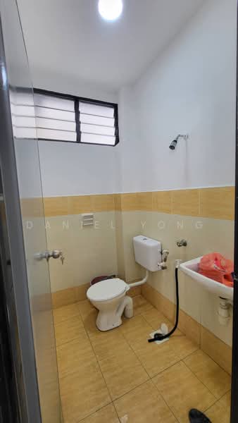 Rumah Teres 1-Tingkat untuk Dijual di Taman Desaru Utama (Pengerang) - Daniel Yong - Bathroom - PropertyGuru.com.my