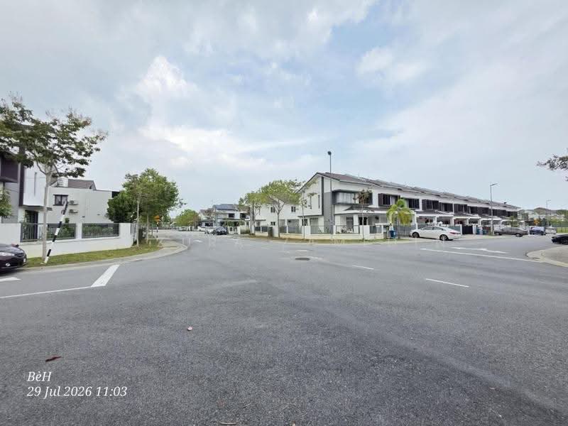2-storey Terraced House for Sale in Bandar Rimbayu (Telok Panglima Garang) - Adzura Zamedin - PropertyGuru.com.my