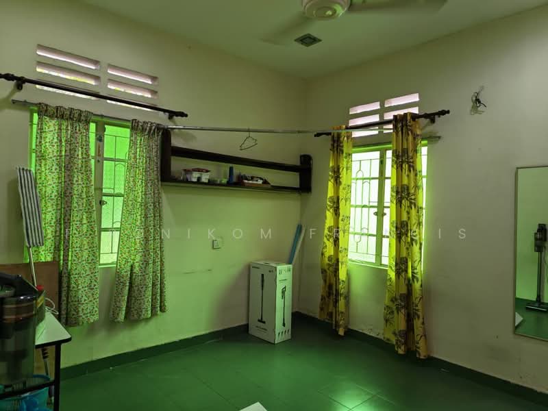 Bungalow House untuk Dijual di Seksyen 11 (Petaling Jaya) - F.Ronikom Francis - PropertyGuru.com.my