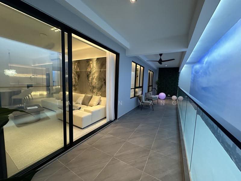Kondominium untuk Dijual di Lumina Residence - Tan Xin Yang - Living Room - PropertyGuru.com.my