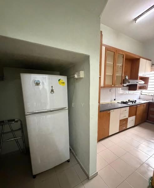 Rumah Teres 2-Tingkat untuk Disewa di Taman Sentosa (Johor Bahru) - Shirley Haw - Kitchen - PropertyGuru.com.my