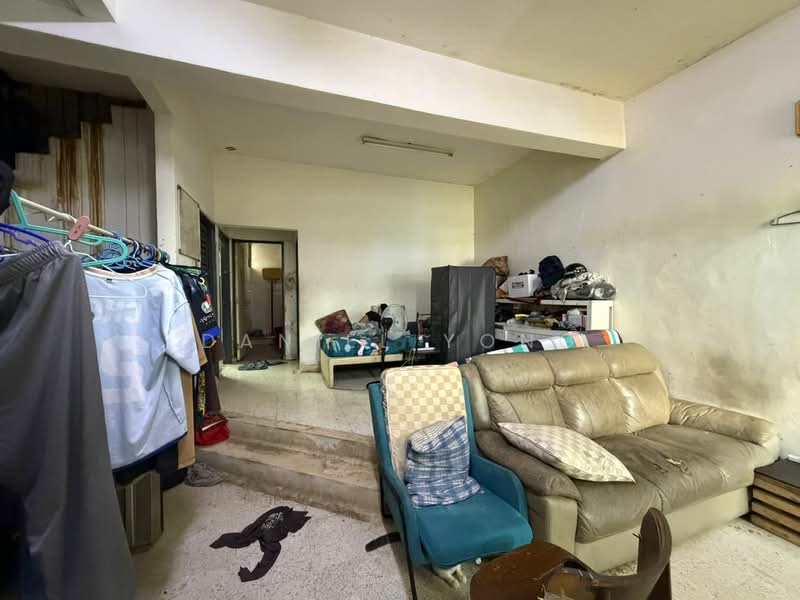Rumah Teres 2-Tingkat untuk Dijual di Bandar Baru Permas Jaya (Permas Jaya) - Daniel Yong - Living Room - PropertyGuru.com.my
