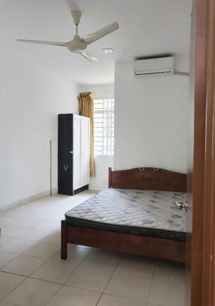 Terraced House for Sale in Taman Jelok Impian (Kajang) - Elvin Chooi - Bedroom - PropertyGuru.com.my