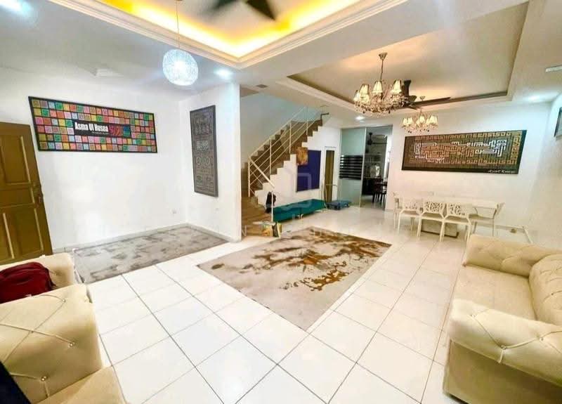 Rumah Teres untuk Dijual di Taman Jelok Impian (Kajang) - Elvin Chooi - Living Room - PropertyGuru.com.my