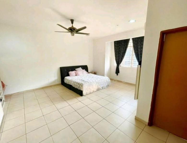 Rumah Teres untuk Dijual di Taman Jelok Impian (Kajang) - Elvin Chooi - Bedroom - PropertyGuru.com.my