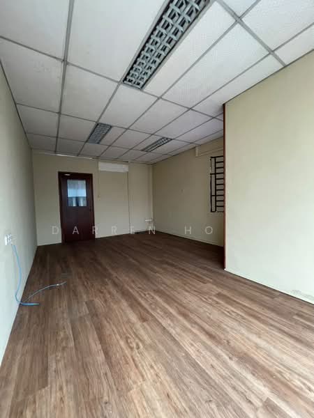 Shop / Office for Rent in Taman Molek (Johor Bahru) - Darren Hong - Interior - PropertyGuru.com.my