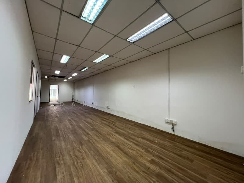 Shop / Office for Rent in Taman Molek (Johor Bahru) - Darren Hong - Interior - PropertyGuru.com.my