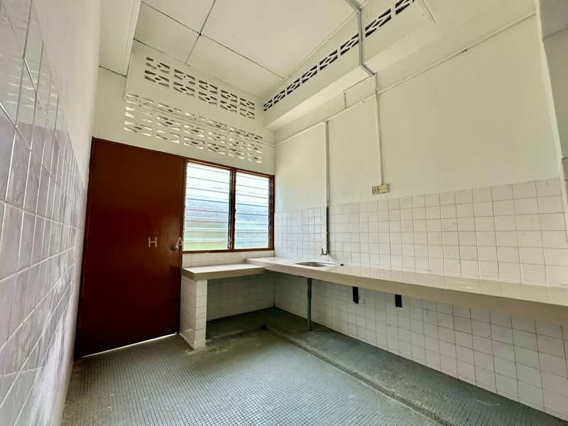 Rumah Teres 1-Tingkat untuk Dijual di Kelana Jaya (Petaling Jaya) - Hairi Halim - PropertyGuru.com.my