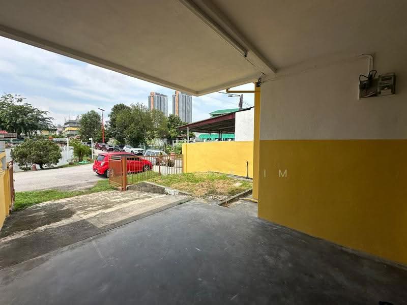 Rumah Teres 1-Tingkat untuk Dijual di Kelana Jaya (Petaling Jaya) - Hairi Halim - PropertyGuru.com.my