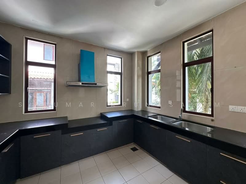 Bungalow House untuk Disewa di Bukit Ledang (Damansara Heights) - Sugumar Arunasalam - Kitchen - PropertyGuru.com.my