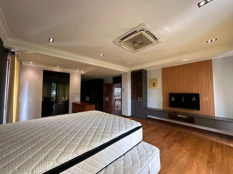 Bungalow House untuk Disewa di Bukit Ledang (Damansara Heights) - Sugumar Arunasalam - Bedroom - PropertyGuru.com.my