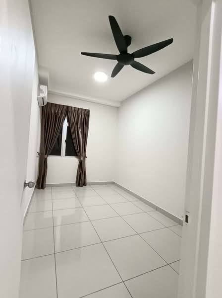 Service Residence for Sale at Meridin Bayvue Serviced Apartment - Yucong . - Interior - PropertyGuru.com.my