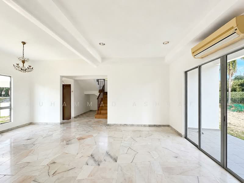 Bungalow House for Sale in Sungai Pelek (Selangor) - Muhammad Ashraf . - Living Room - PropertyGuru.com.my