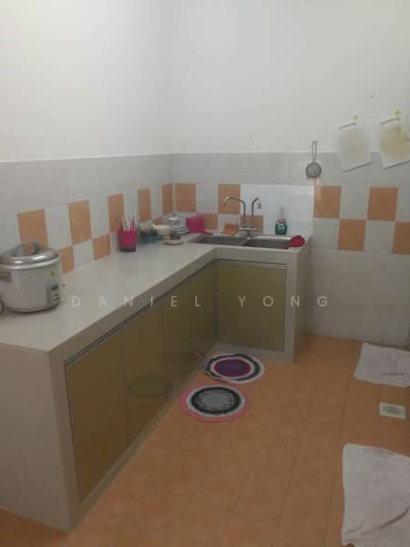 Apartment for Sale at Nusa Bestari Shoplot Apartment - Daniel Yong - Kitchen - PropertyGuru.com.my