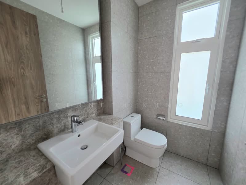 Rumah Teres 2.5-Tingkat untuk Dijual di Tanjung Tokong (Penang) - Kenneth Kung - Bathroom - PropertyGuru.com.my