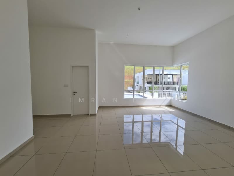 Rumah Teres 2-Tingkat untuk Dijual di Seremban (Negeri Sembilan) - Imran Isa - Living Room - PropertyGuru.com.my