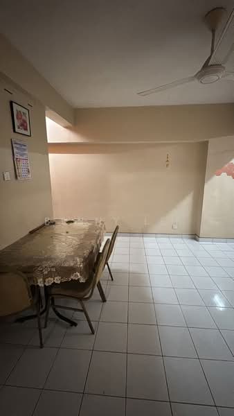 Apartment for Rent at Plaza Indah Apartment - Benny Lee - Dining Room - PropertyGuru.com.my