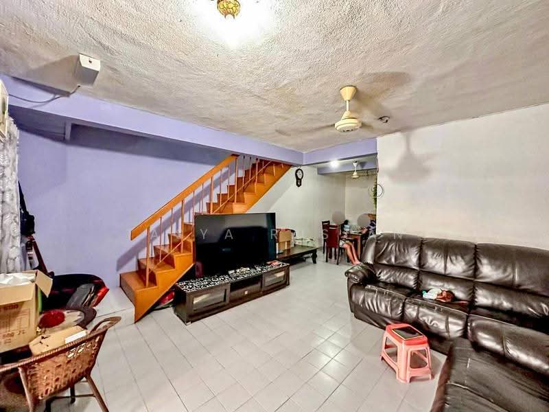Rumah Teres 2-Tingkat untuk Dijual di Batu Caves (Selangor) - Tasya Ruslan - PropertyGuru.com.my