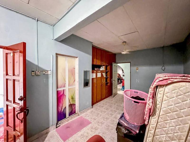 Rumah Teres 2-Tingkat untuk Dijual di Batu Caves (Selangor) - Tasya Ruslan - PropertyGuru.com.my
