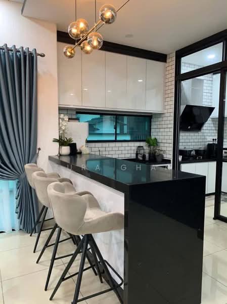 Bungalow House untuk Dijual di Kepala Batas (Penang) - Azura Ghani - Kitchen - PropertyGuru.com.my