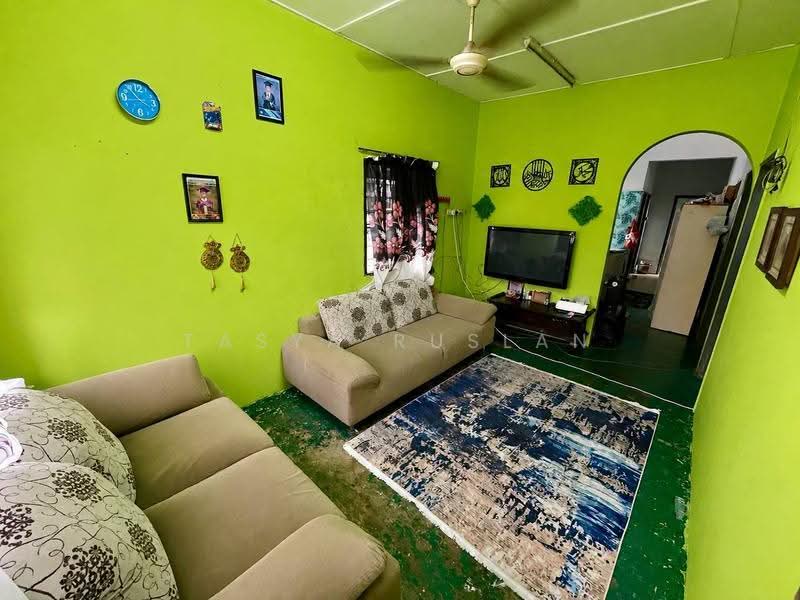 Rumah Teres 1-Tingkat untuk Dijual di Kampung Sungai Chua (Kajang) - Tasya Ruslan - PropertyGuru.com.my