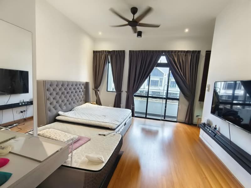 2-storey Terraced House for Sale in Johor Bahru (Johor) - Japheth Koh - Bedroom - PropertyGuru.com.my