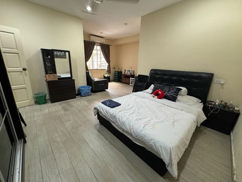 Bungalow House untuk Dijual di Ipoh (Perak) - May Loo - Bedroom - PropertyGuru.com.my