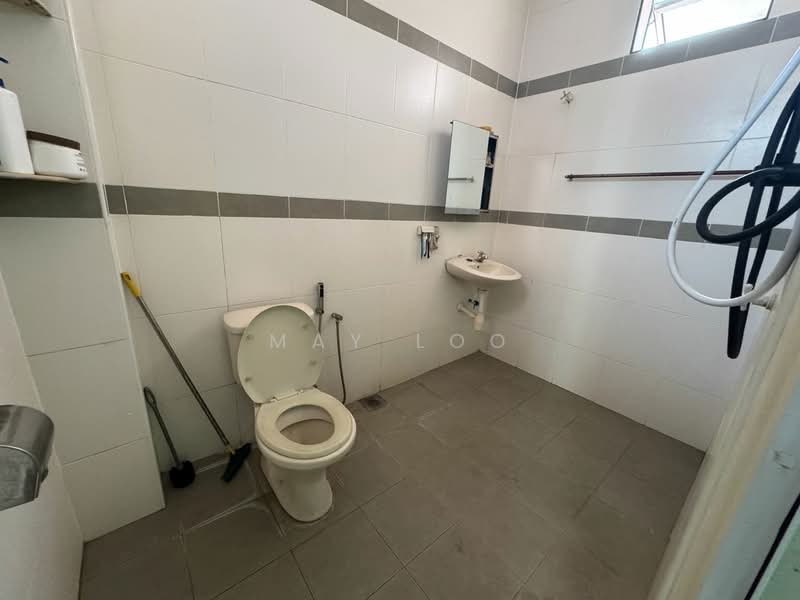 Bungalow House untuk Dijual di Ipoh (Perak) - May Loo - Bathroom - PropertyGuru.com.my