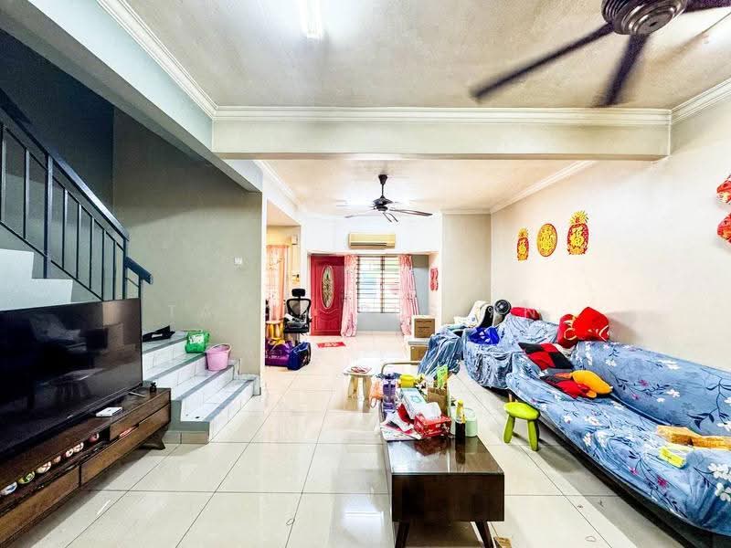 2-storey Terraced House for Sale in Desa Latania (Shah Alam) - Tasya Ruslan - PropertyGuru.com.my